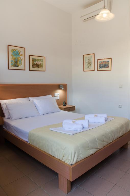 Yialos Studios-Apartments Makry Gialos  Exterior photo